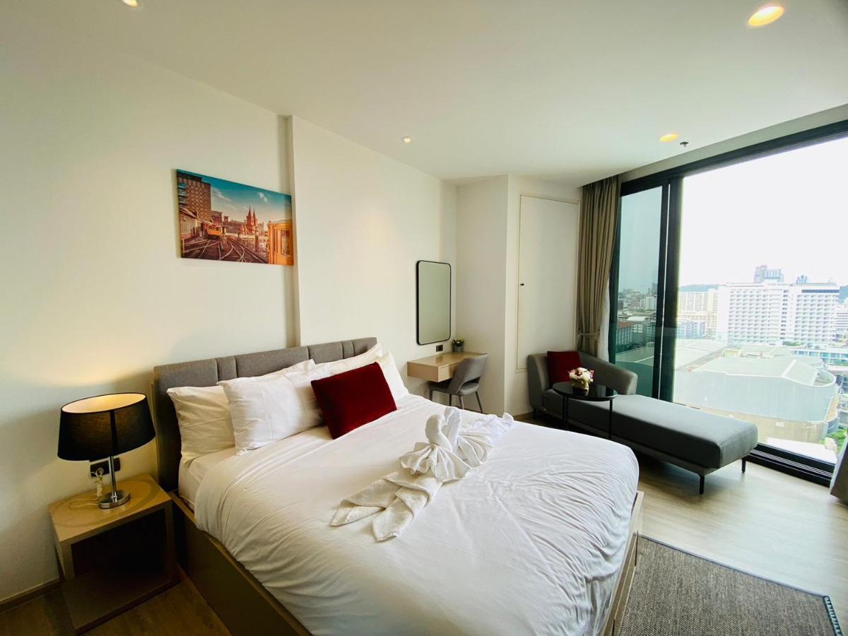 Edge Central Pattaya Vip Condo Exteriör bild